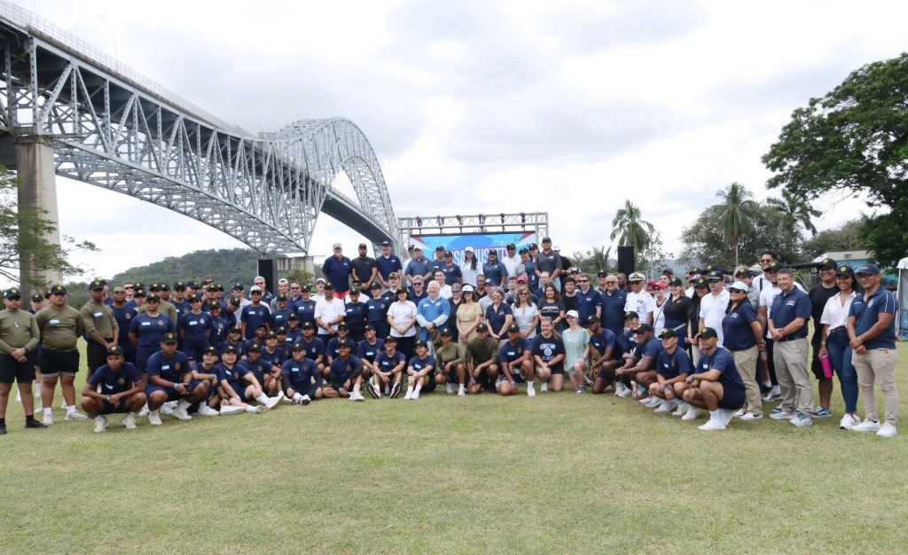 UMIP recibe al Buque Escuela TS Patriot II de la Academia Marítima de Massachusetts